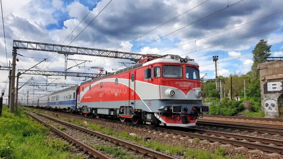 Pentru minivacanța de 1 Mai, CFR suplimentează capacitatea de transport către litoral