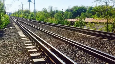 A murit după ce a fost lovită de tren