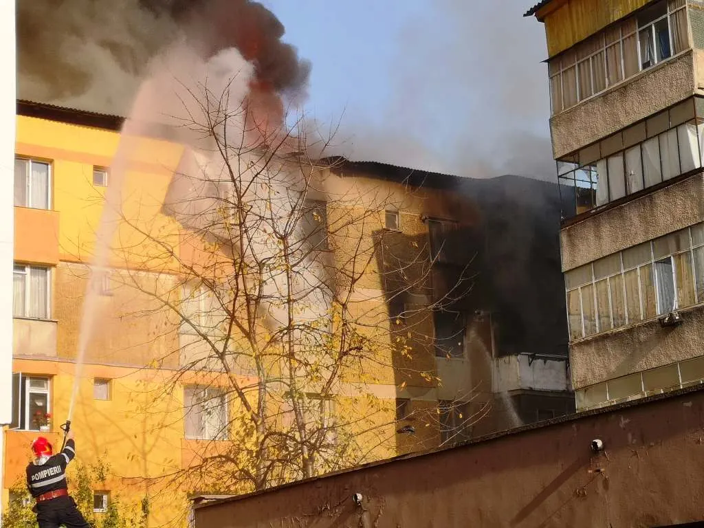 Trei victime după explozia din Piatra-Neamț