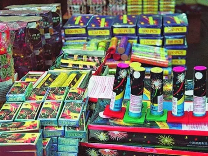 Atenție la artificii! Pedepse cu închisoarea sau amendă