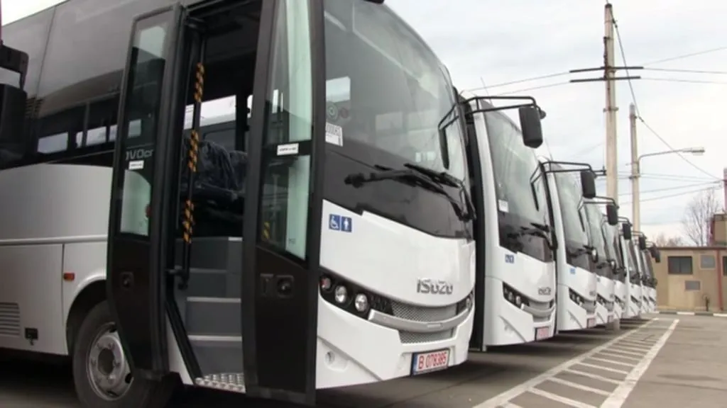 Cum vor circula mijloacele de transport în comun de sărbători