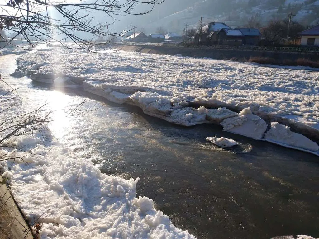 Zăporul a revenit pe Bistrița