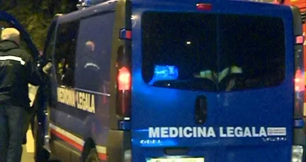 A încercat să aprindă focul la sobă și a murit arsă de vie