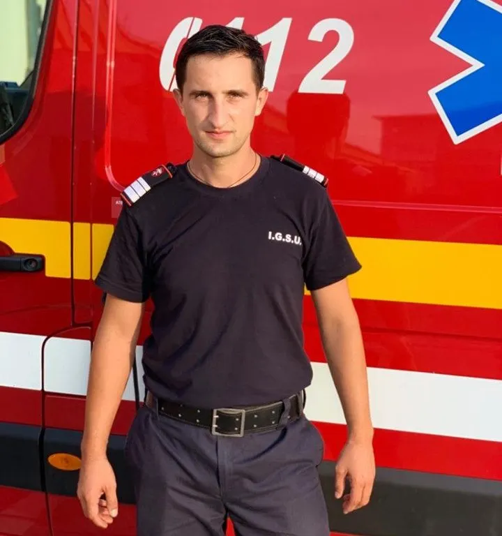 Plutonierul major Ionuț Paleu a întârziat la serviciu și a primit ... Felicitări!