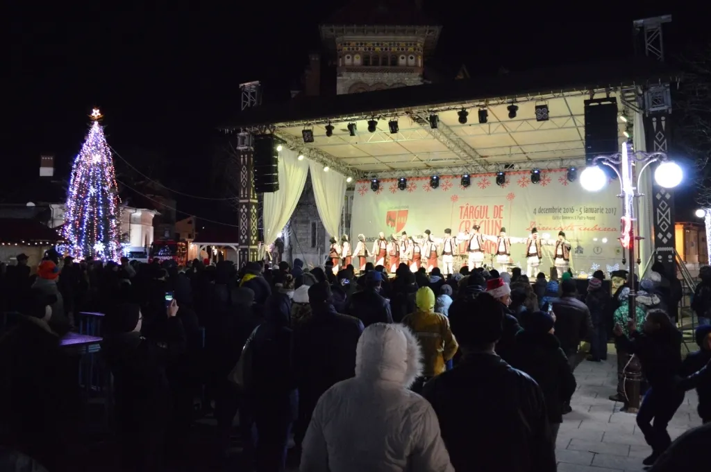 Peste 100.000 de lei pentru Caravana lui Moş Crăciun și spectacolul de Revelion la Piatra-Neamț