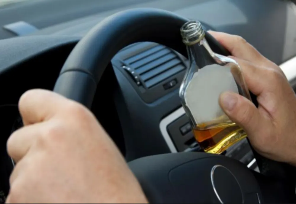 Polițiștii nemțeni au lăsat, într-o singură zi, 11 șoferi bețivi fără permis