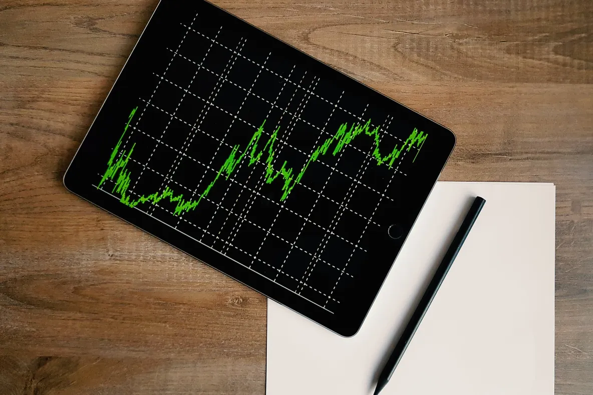 STUDIU TERMENE.RO: 17.91% dintre hotelurile și restaurantele din Neamț solicită certificatul pentru situații de urgență. 13.35% aplică la programul IMM Invest (P)