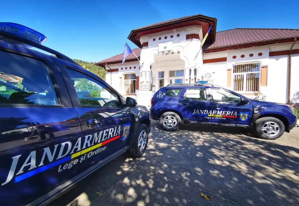 Autospeciale noi pentru jandarmii nemțeni