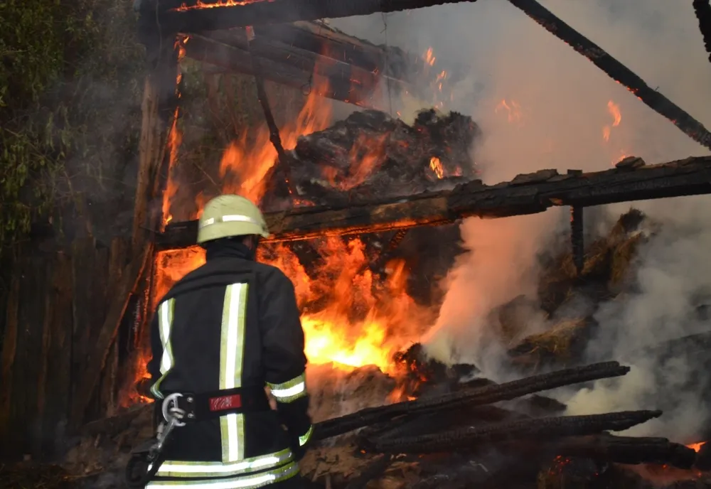 Două gospodării au fost afectate de incendiile produse ca urmare curățeniei de primăvară