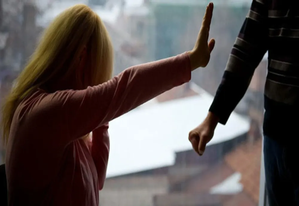 Ordin de protecție provizoriu și dosar penal pentru violență în familie