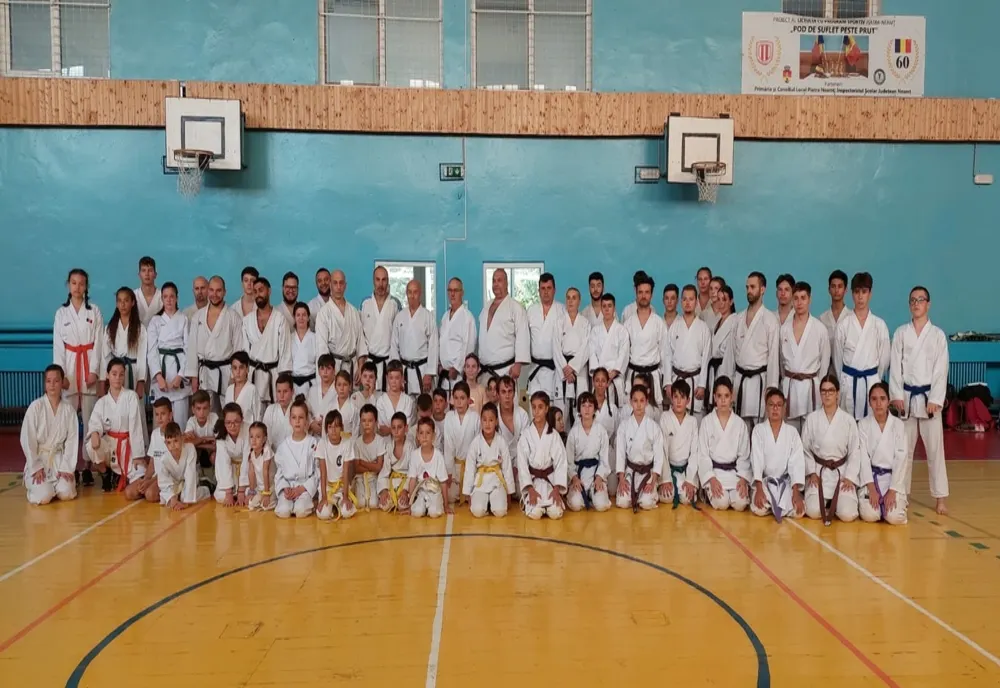 FOTO-VIDEO Stagiu de pregătire a lotului național de Karate-IKU, la Piatra-Neamț