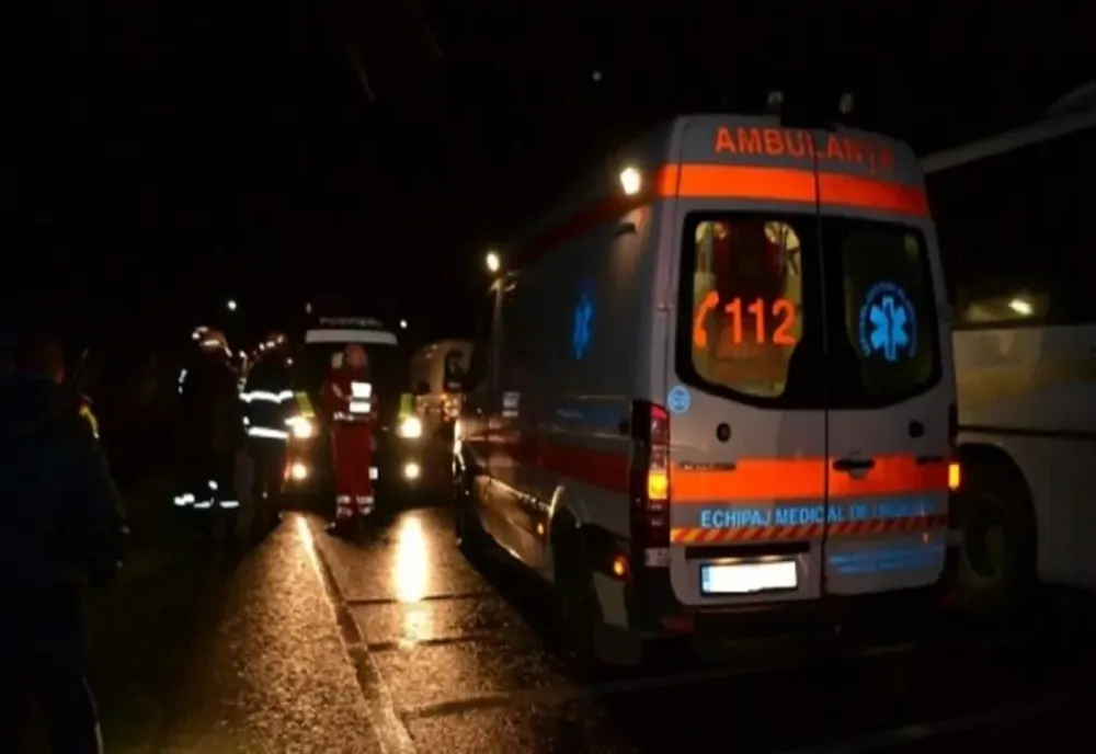 Femeie beată, acroșată de un șofer fără experiență
