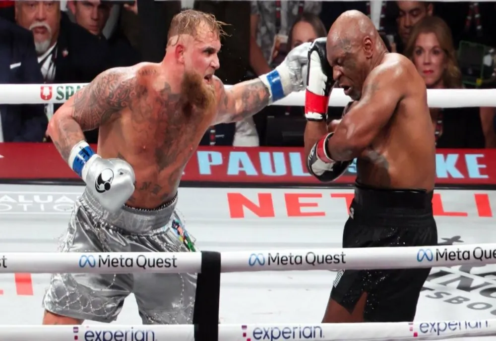 BOX: MIKE TYSON, ÎNVINS DE JAKE PAUL