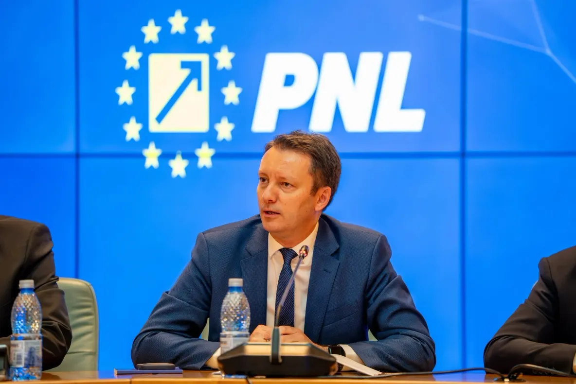 Ce prevede programul de guvernare al lui Siegfried Mureșan: taxe înghețate, pensii și salarii majorate în funcție de buget