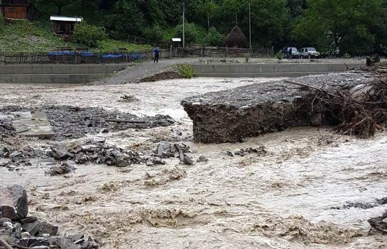 Județul Neamț sub Cod galben de inundații