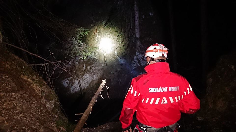 Bărbat din Brașov, găsit epuizat în zona Jgheabului lui Trifan din Masivul Ceahlău