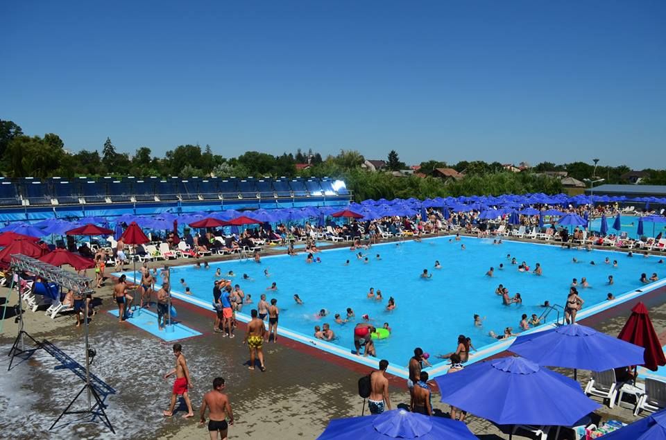 Ștrandul din Roman se închide pe 10 septembrie