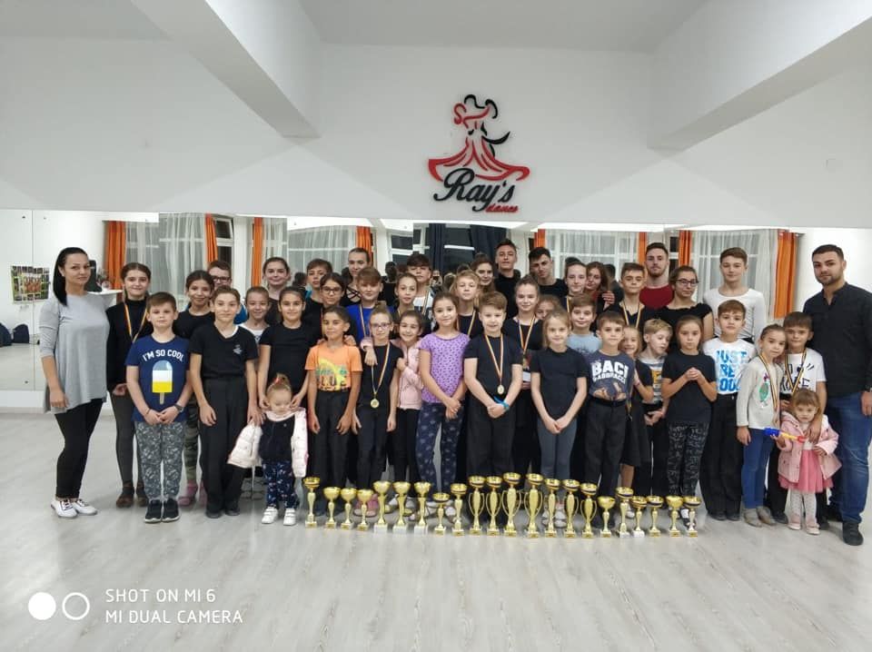 Rezultate remarcabile pentru dansatorii nemțeni la Campionatul Naţional de Clase