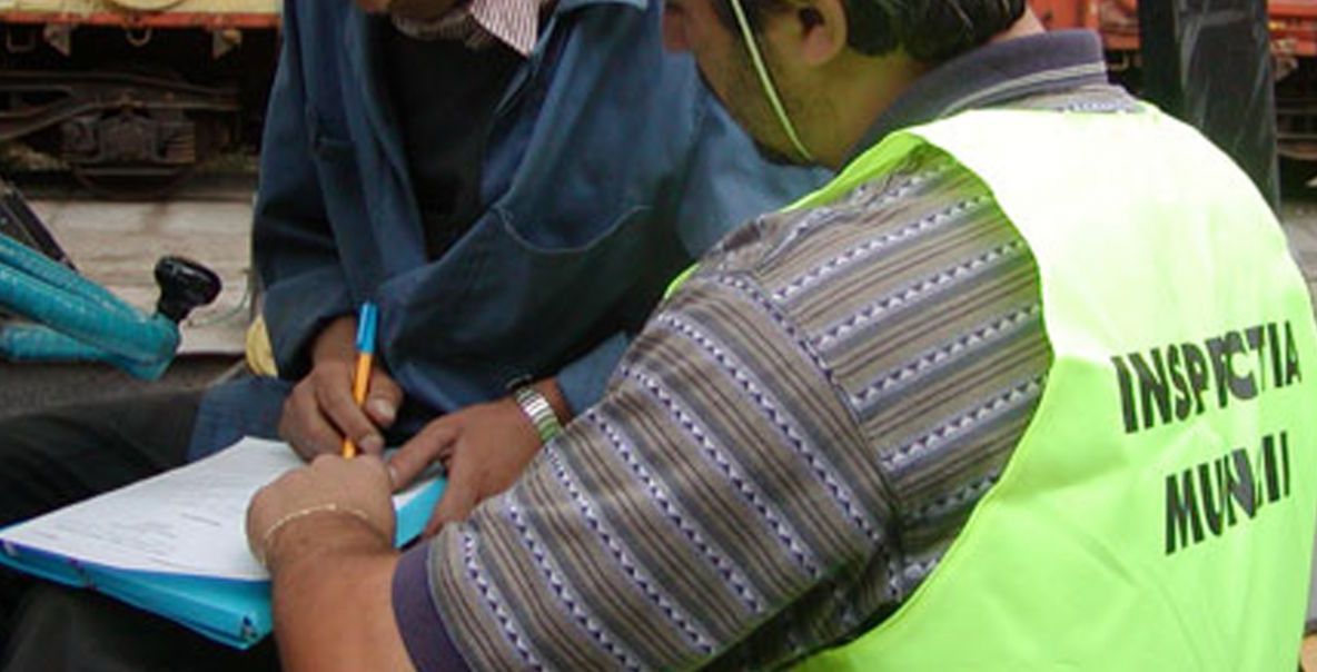 12 amenzi în valoare de 360.000 lei pentru munca la negru