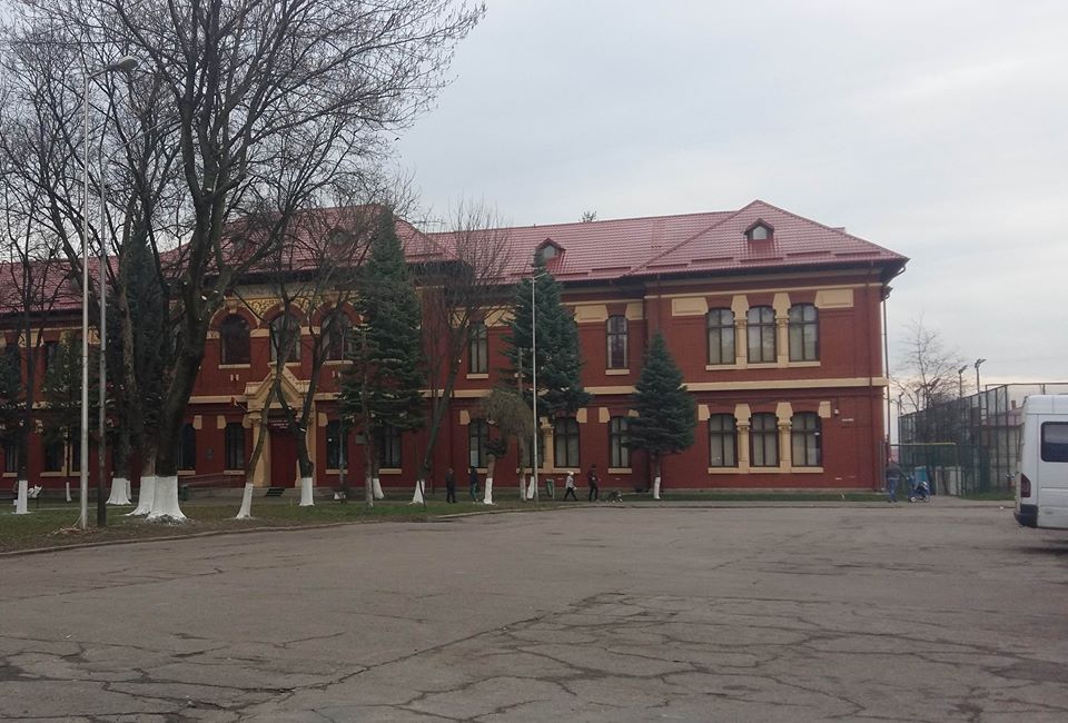 Încep lucrările la parcarea de la ”Roman Vodă”