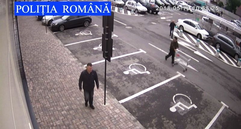 Căutat de polițiști după ce ar fi sustras o sumă de bani dintr-un autovehicul (FOTO)