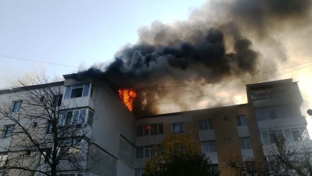 50.000 de lei pentru sprijinirea financiară a locatarilor blocului afectat de explozie