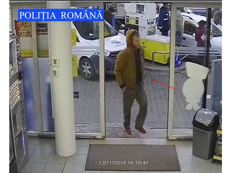 Căutat de polițiști pentru furtul unei bormașini dintr-o benzinărie (FOTO)