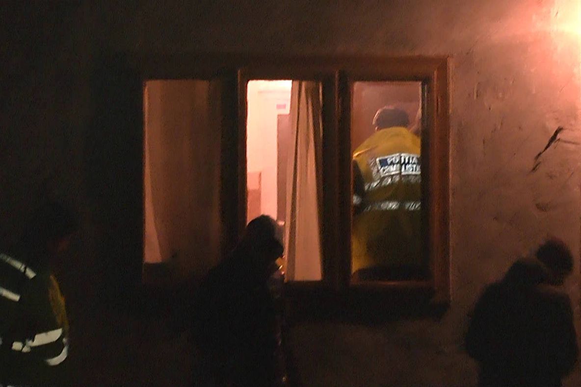 Crima din Farcașa. Bărbatul care și-a împușcat mortal soția a fost prins (FOTO)