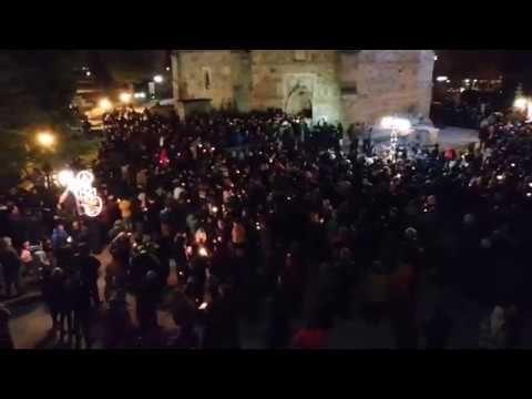 Slujba de Înviere pe Platoul Curții Domnești din Piatra-Neamț (VIDEO)