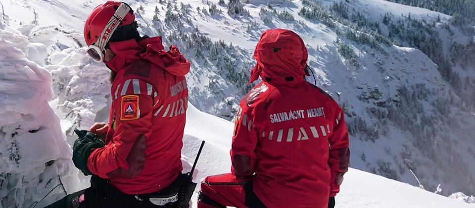 Pericol de avalanșă în Ceahlău! Un traseu montan rămâne închis