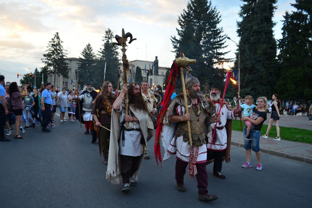 Geto-Dacii din Moldova revin în weekend la Roman