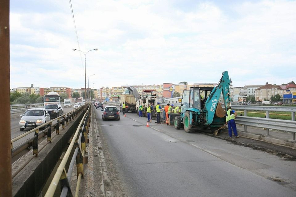 Lucrări de amploare în infrastructura rutieră nemțeană