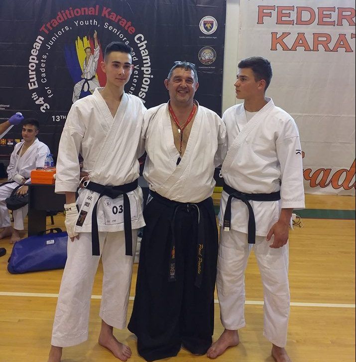Medalii de aur și argint pentru sportivii CS Ceahlăul la Campionatului European de Karate Tradițional