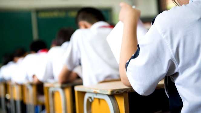 Un elev, eliminat de la a doua probă a Evaluării Naționale, cea de Matematică