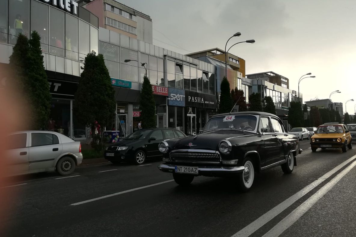 Bijuteriile pe patru roți au trecut în weekend prin Neamț (FOTO)