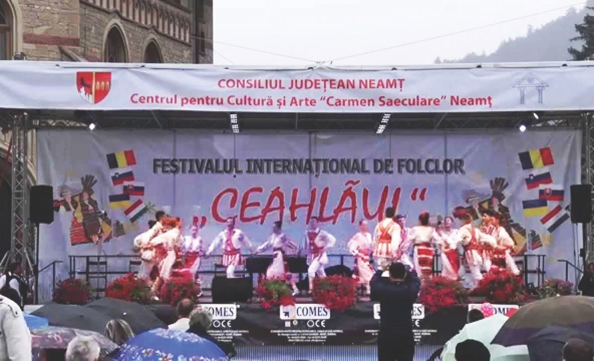 Marți, 6 august, spectacolul de gală a Festivalului Internaţional de Folclor „Ceahlăul”