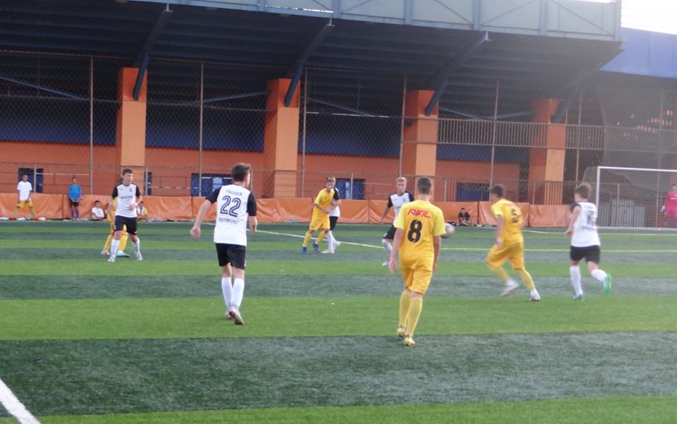 Două meciuri, 13 goluri și revanșa juniorilor pietreni în fața ieșenilor