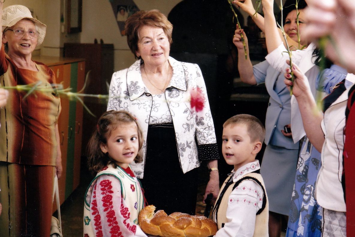 Veronica Filip, sărbătorită la Biblioteca Județeană