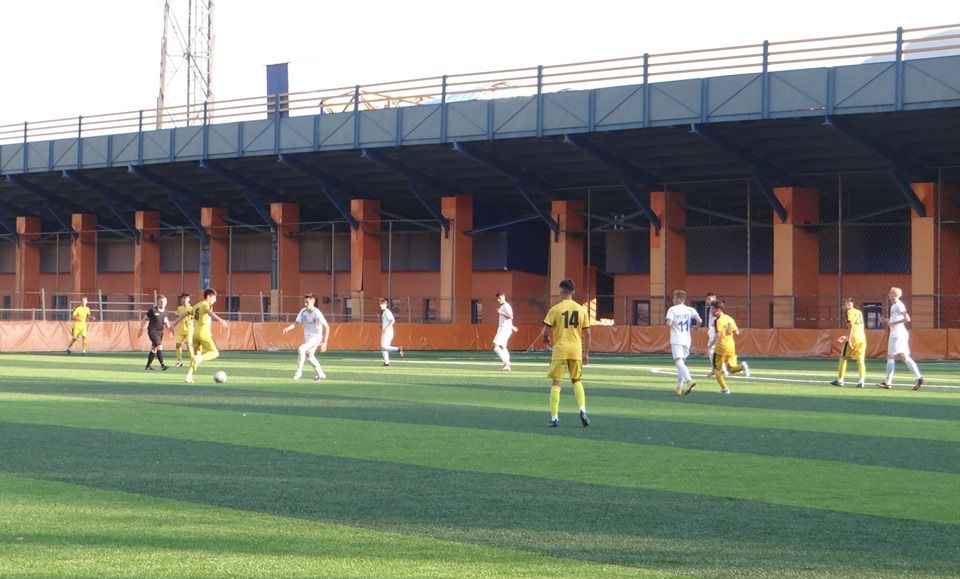 Derby la Piatra Neamț, în seria juniorilor mari: CSM Ceahlăul Piatra Neamț și LPS Suceava