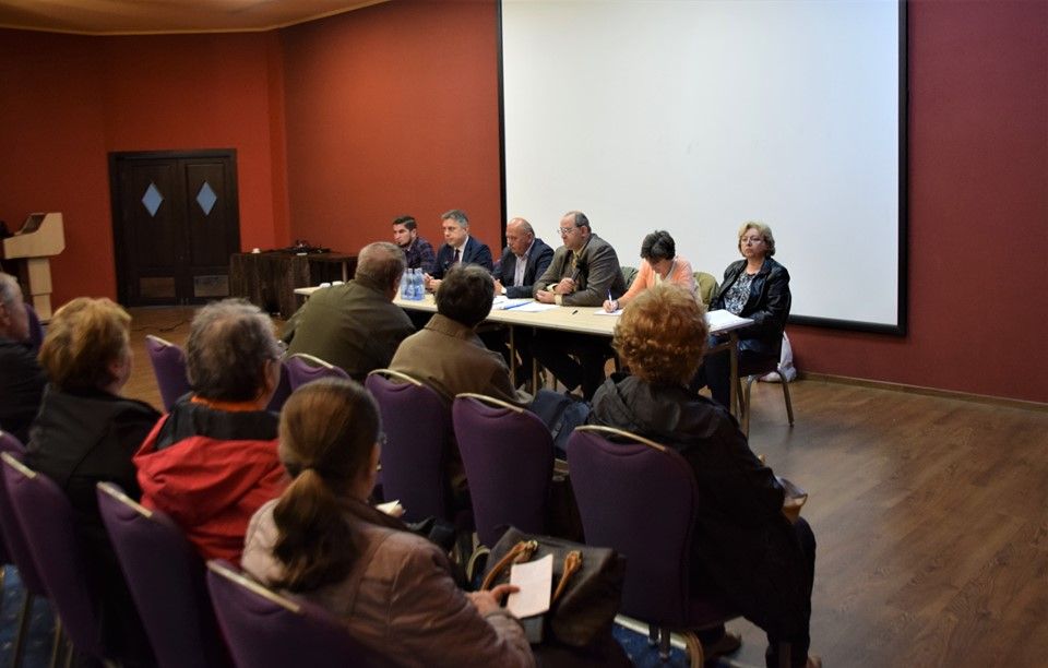 Problemele președinții asociaților de proprietari, în atenția liberalilor