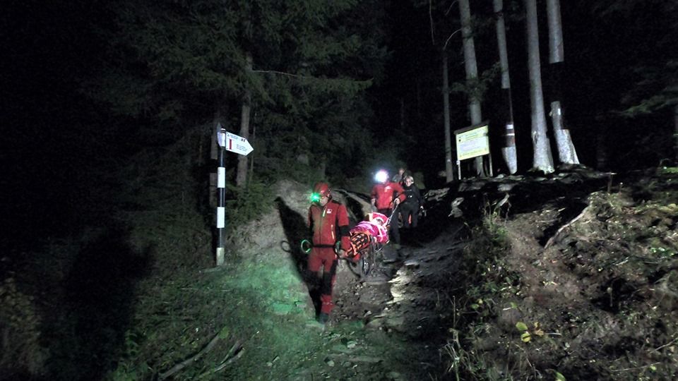 Femeie epuizată în Masivul Ceahlău (FOTO)