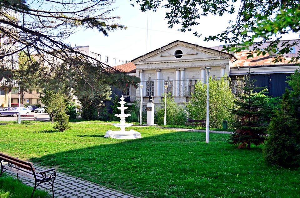 Primăria Roman a găsit soluții pentru salvarea Casei Celibidache