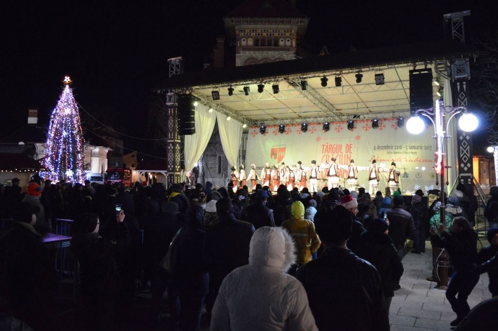 Peste 100.000 de lei pentru Caravana lui Moş Crăciun și spectacolul de Revelion la Piatra-Neamț