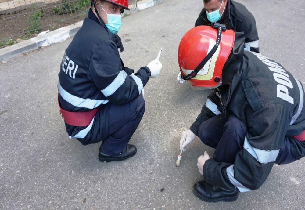 A spart un termometru și a sunat la „112”