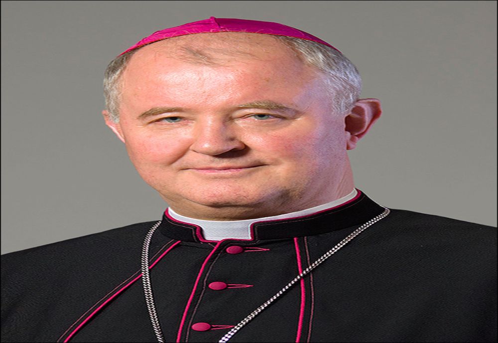 Mons. Aurel Percă, episcop auxiliar de Iaşi, a fost numit de papa Francisc arhiepiscop mitropolit de Bucureşti