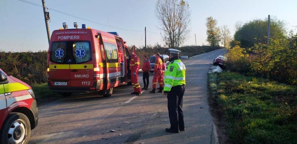 Un șofer beat criță a băgat în spital o femeie și o fetiță de 3 ani (FOTO)