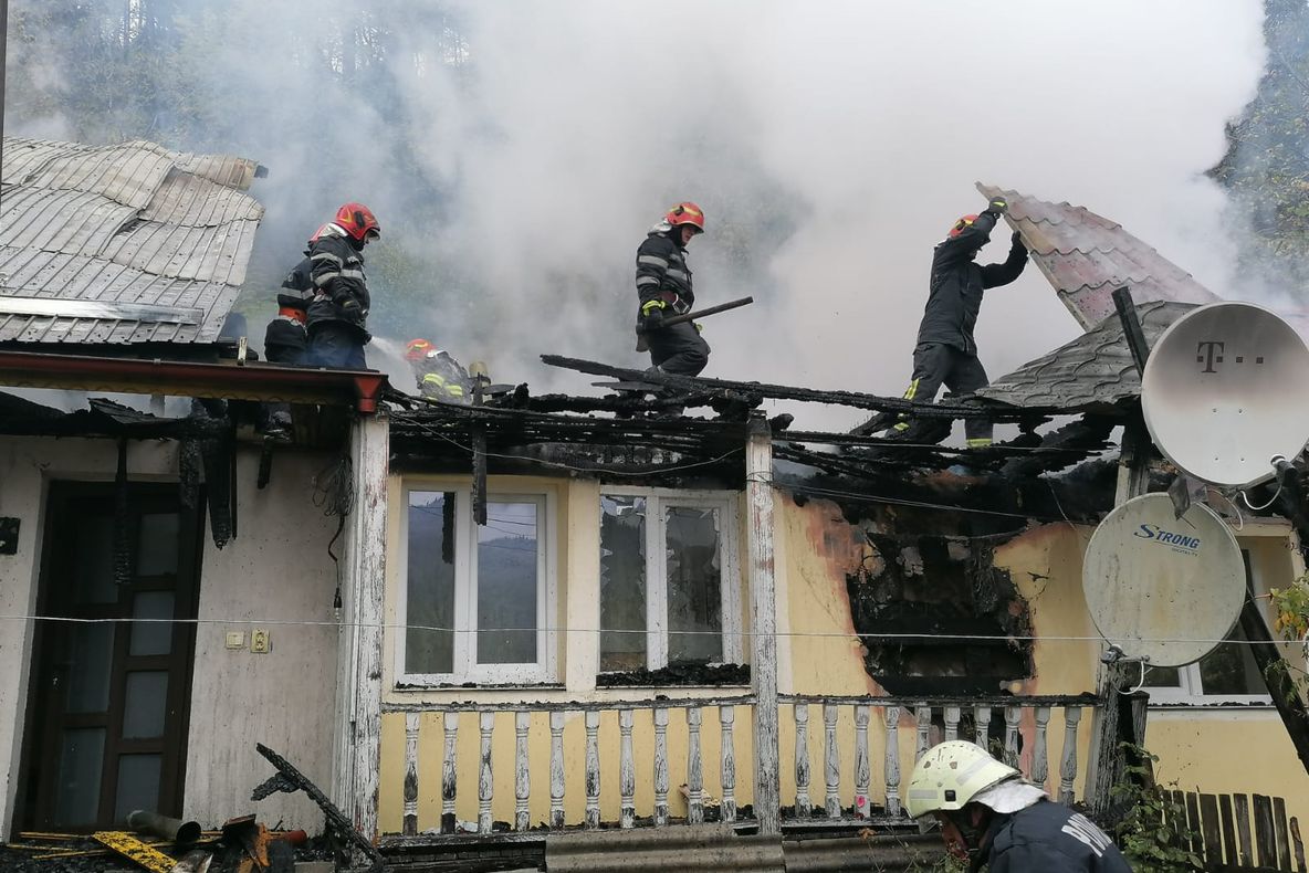 Zi de foc pentru pompierii nemțeni (FOTO)
