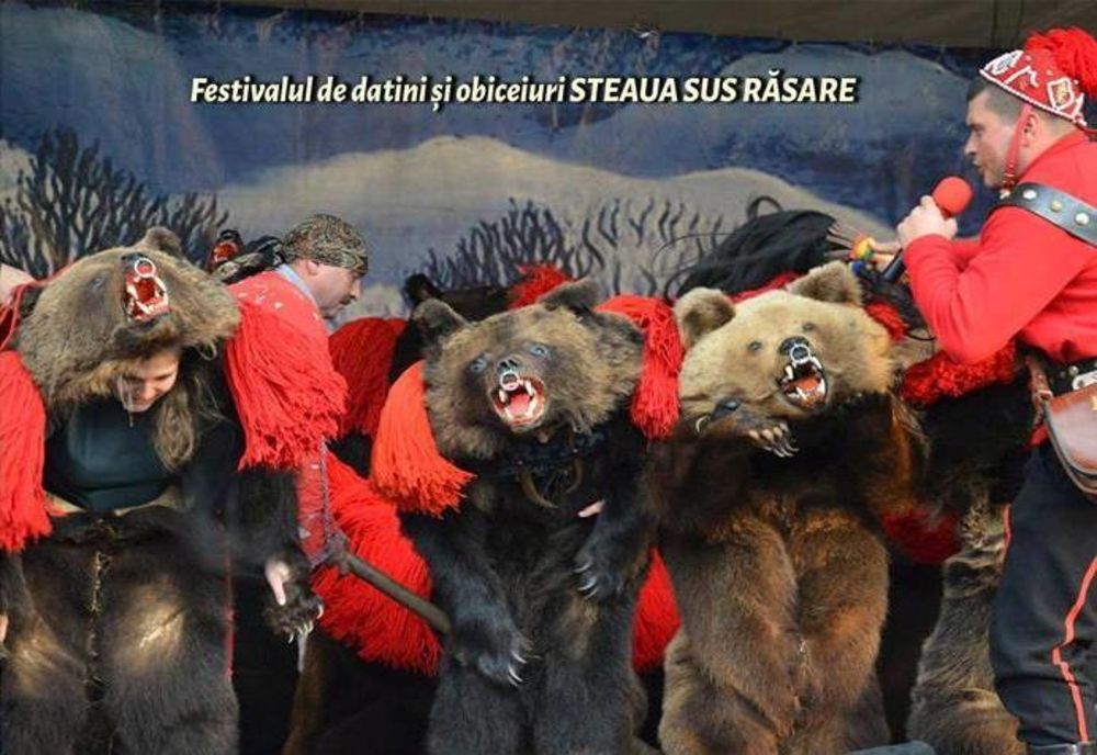 Astăzi, Piatra-Neamțul va fi invadat de urători din toate colţurile judeţului, nordul Moldovei şi din Basarabia