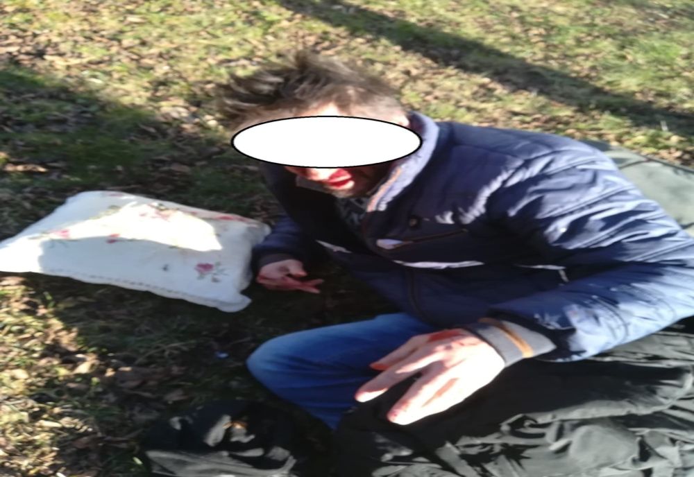 Scandal în Piatra-Neamț. Polițiștii locali au despărțit doi bețivi care se luaseră la bătaie