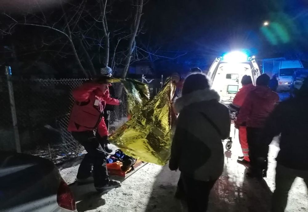 Traumatisn grav de membru inferior pe pârtia de sanie din Durău (FOTO)